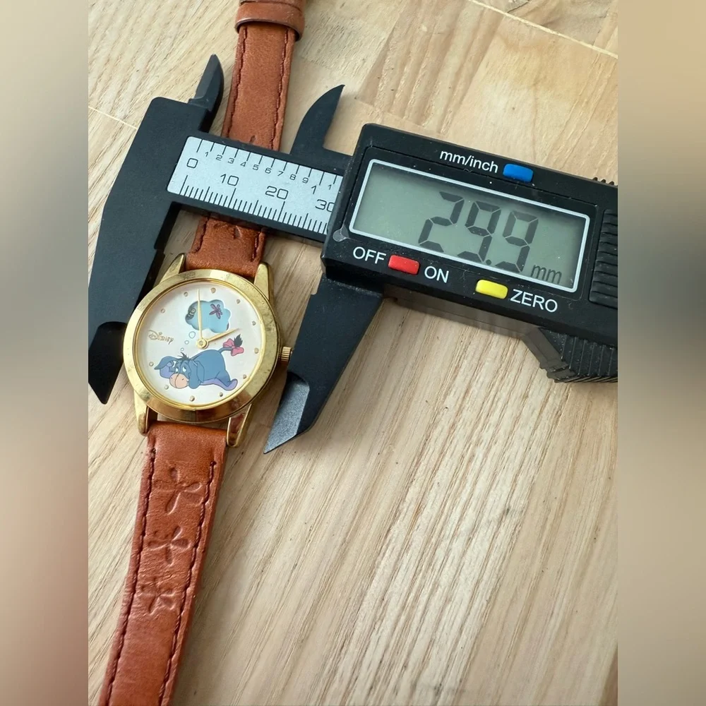 Vintage 90s SII Disney Winnie the Pooh Eeyore daydream watch NEW BATTERY
